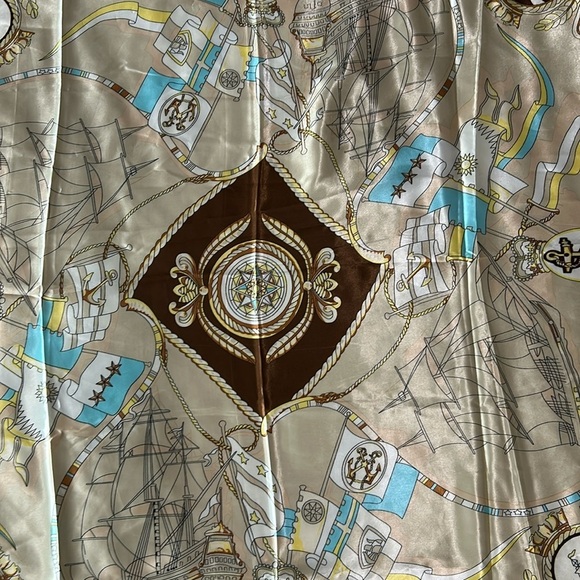 R-2239- Nautical Scarf Women's 100 % Polyester NWT - Picture 2 of 8